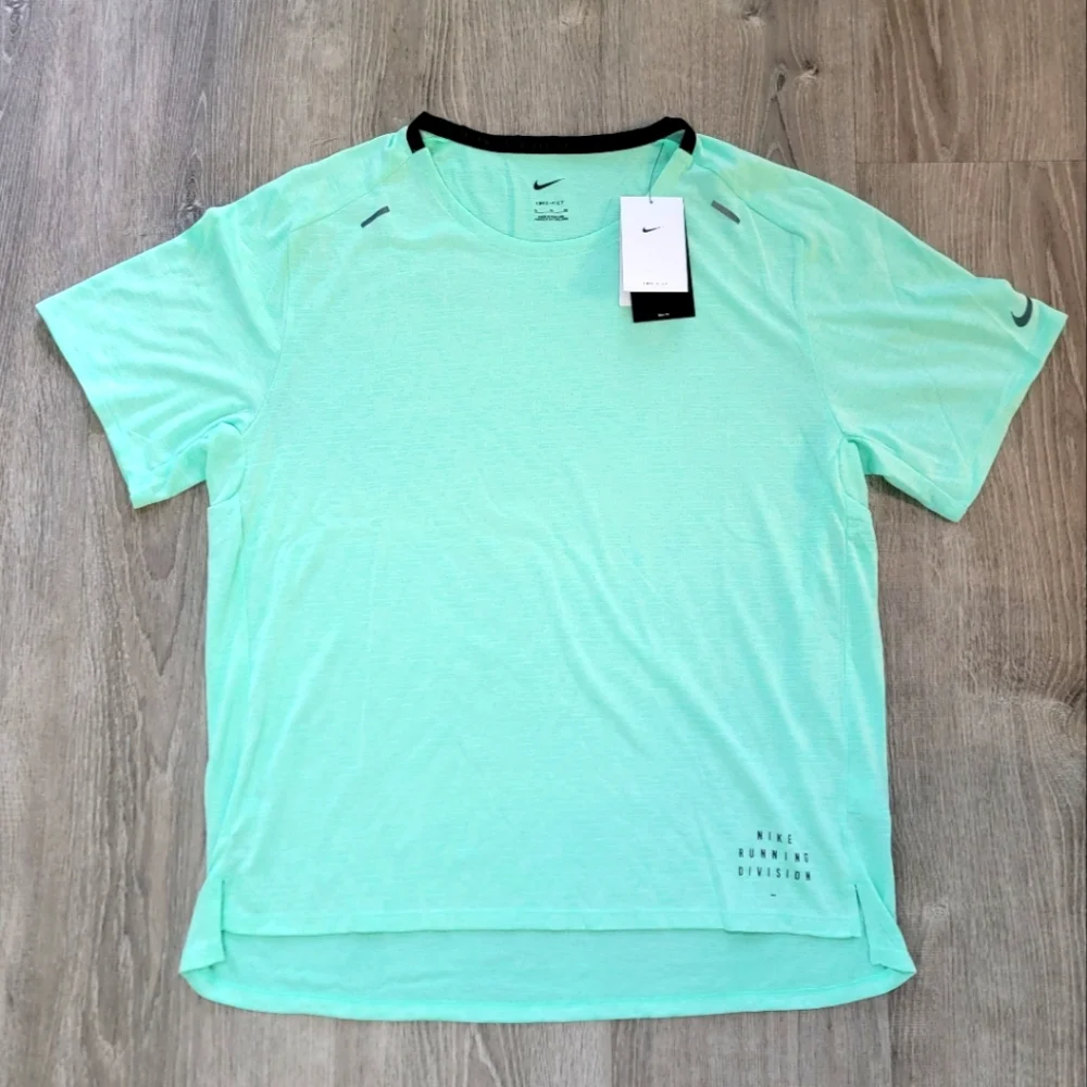 BRAND NEW Nike Dri-Fit Run Division Pinnacle Short-Sleeve Shirt Men's Size XL - Picture 1 of 7